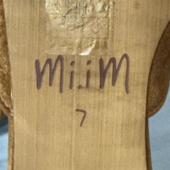 Mi.iM Brown Studded Leather Mules Slides Sz 7 Pointed Toe Flat Loafers Boho - Picture 7 of 8